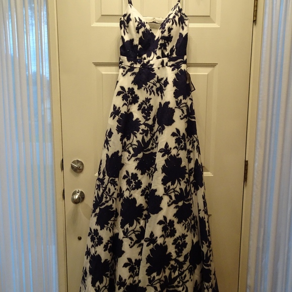 Navy and White Gown - Picture 2 of 3